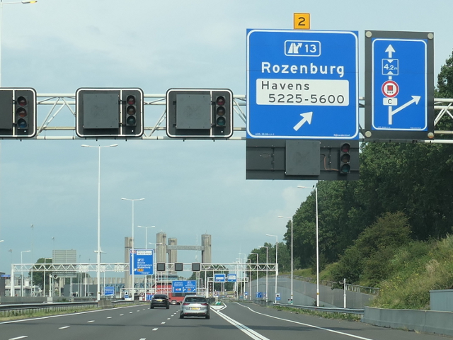 P1080528a15wx13