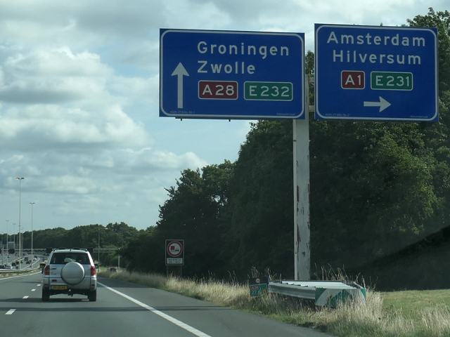 P1080872a28nhoevelaken