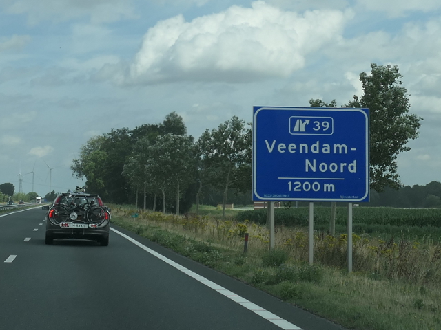 P1080939n33nx39
