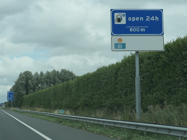 P1090224a58ox37
