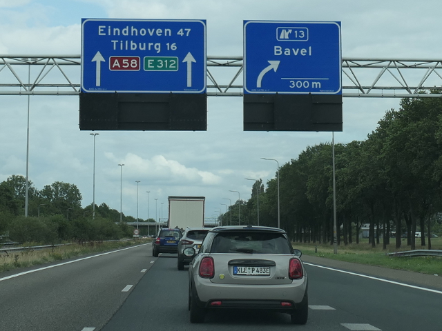 P1090316a58ox13