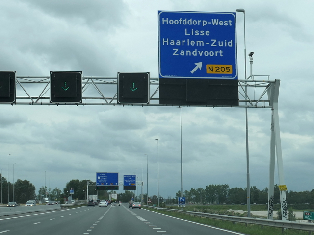 P1090784a9zrott