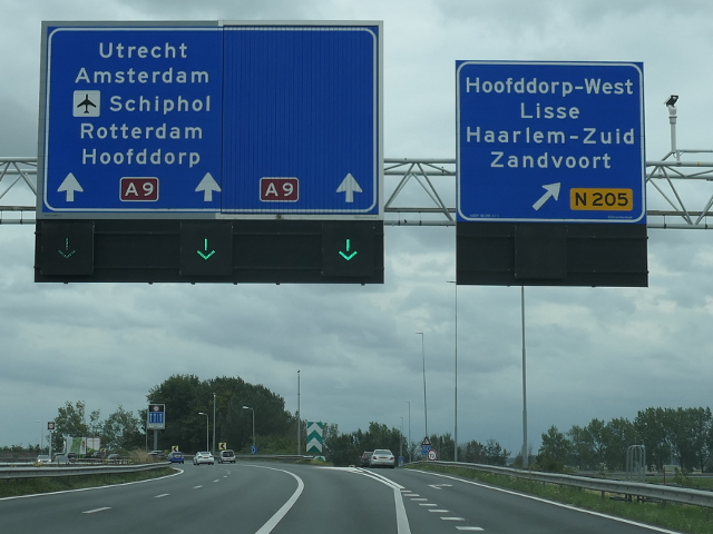 P1090785a9zrott