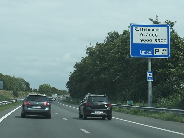 P1100060a67ox36