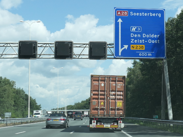 P1100248a28nx3