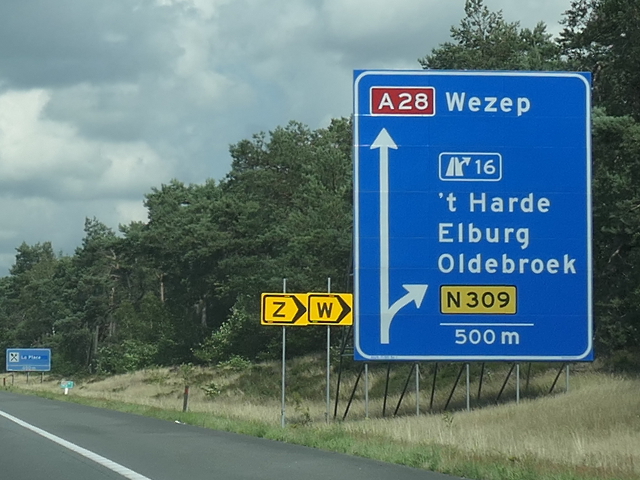 P1100303a28nx16