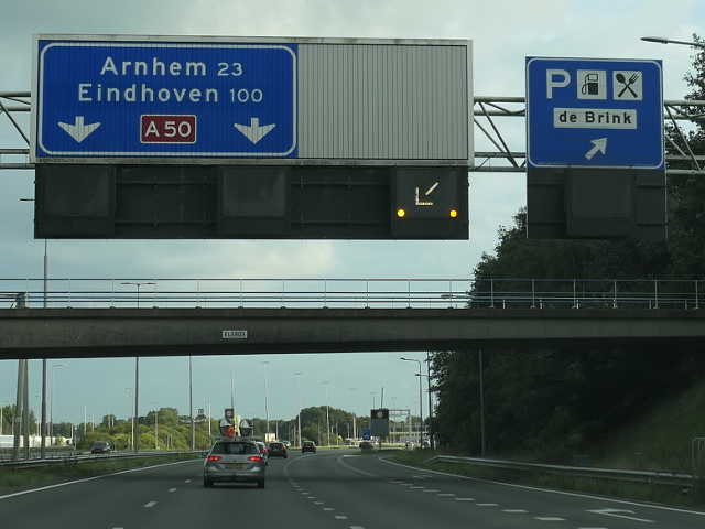 P1100938a50zdebrink