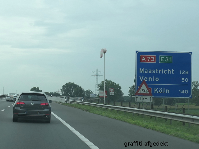 P1110276a73zx3