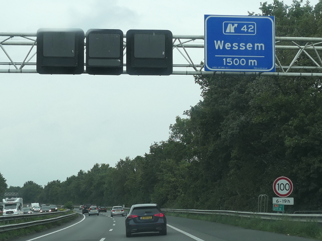 P1110458a2nx42