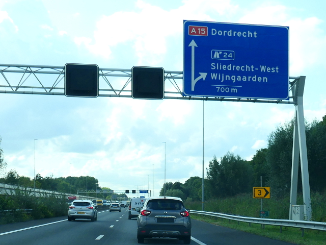 P1120006a15wx24