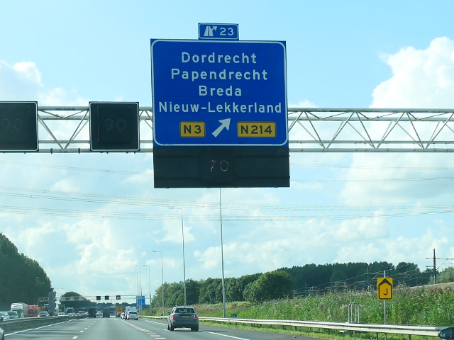 P1120012a15wx23