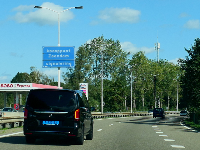 P1130781a7nzaandam