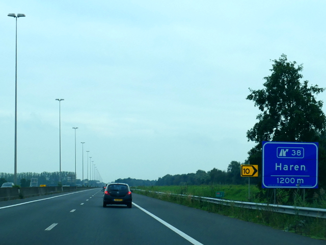 P1140026a28zx38