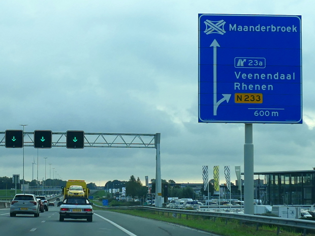 P1140516a12ox23a