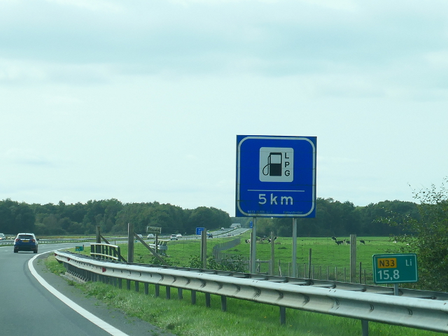 P1160503n33zx33