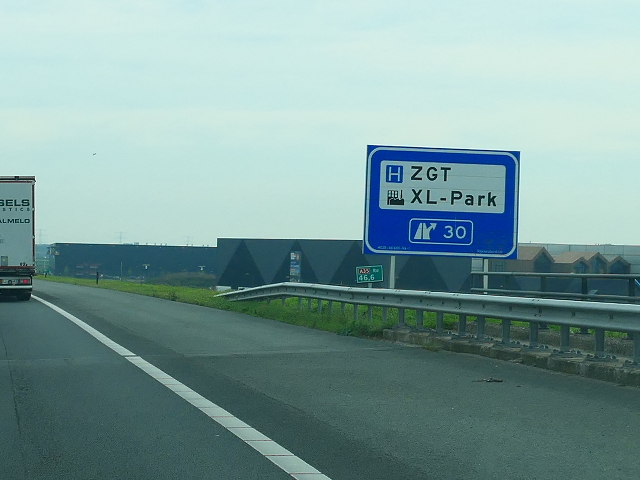 P1150426a35ox30
