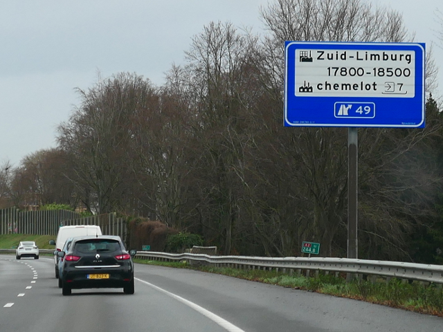 P1220768a2nx49
