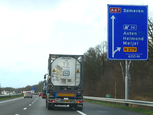 P1220981a67wx36