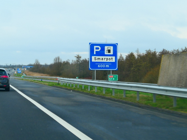 P1250345a32zsmarpot