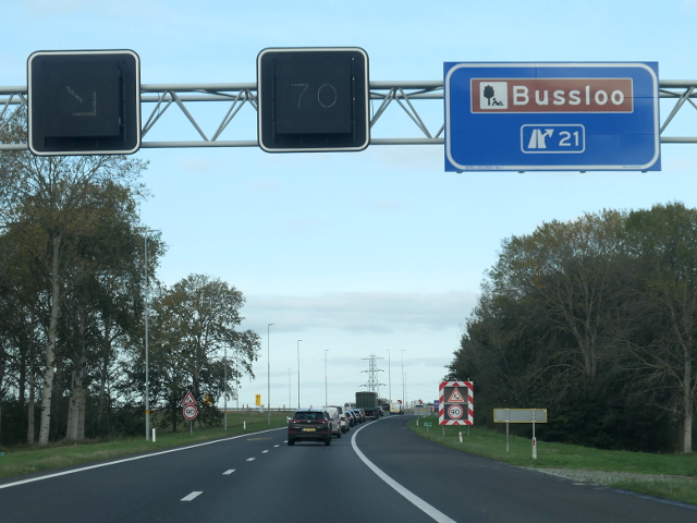 P1320734a1ox21