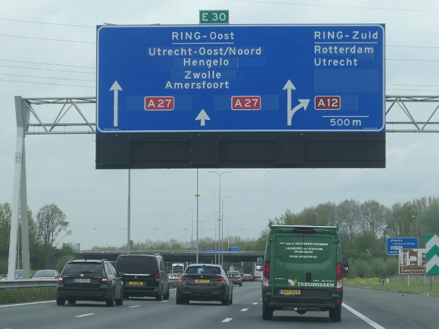 P1360245a27nlunetten