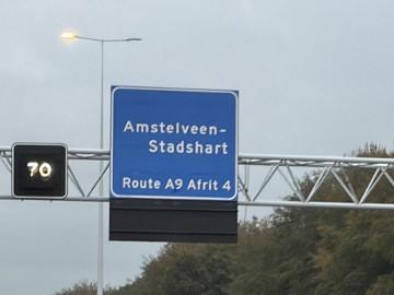 55614897796a9_rein