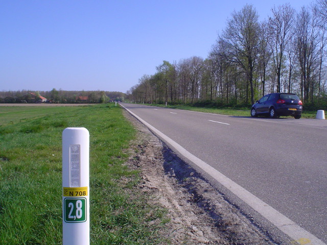 DSC09575n708xx