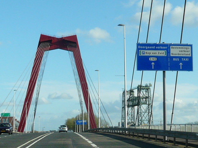 P1040773s123