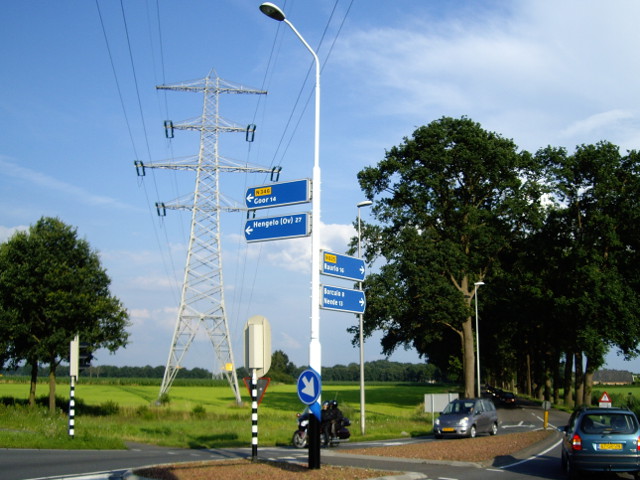 IMGP0772n825n346