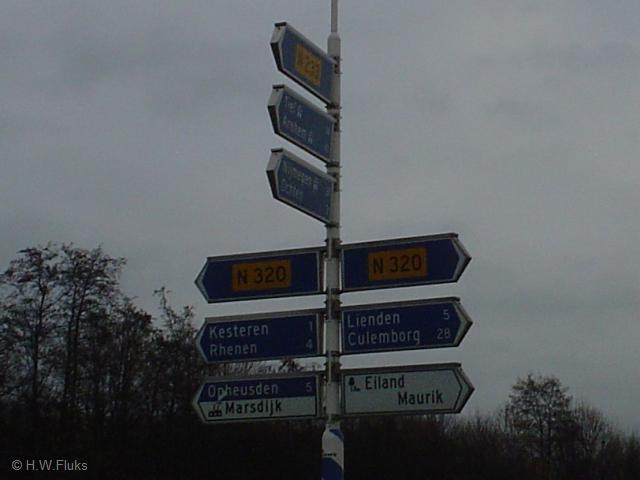n320