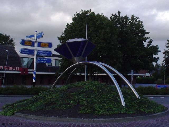 n365b
