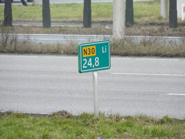 P1300085n30