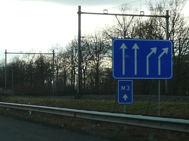 P1300118m3