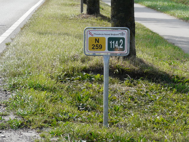 P1090996n259provinciaal