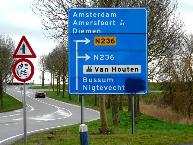 P1300528n236weesp