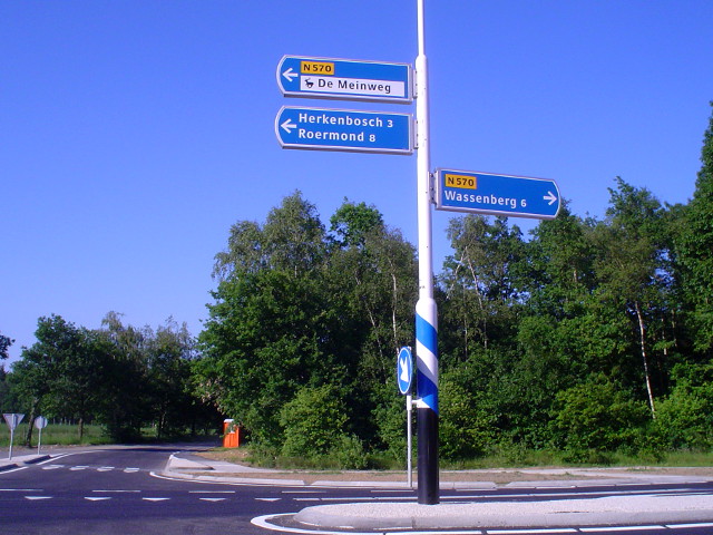 DSC07168n570