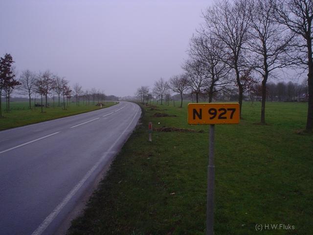 n927