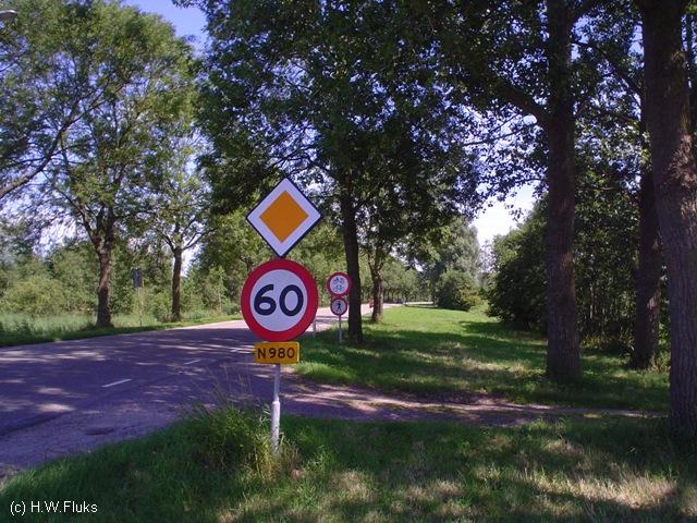 n980