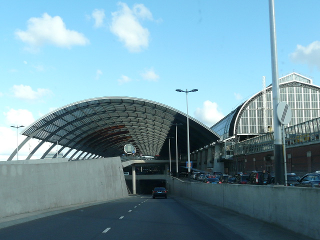P1240087s100amstunnel