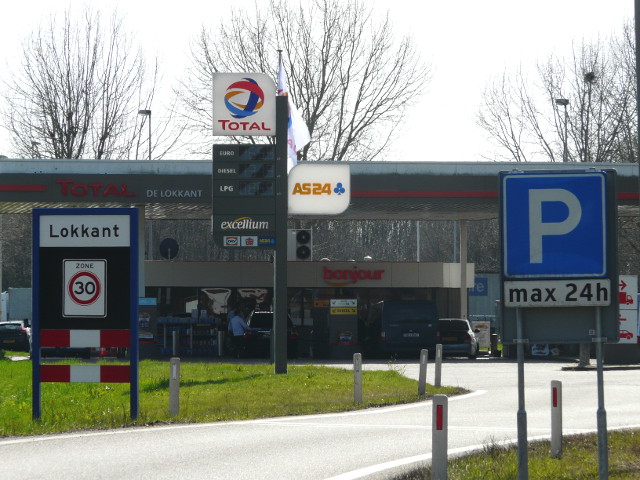 P1300927vzplokkant