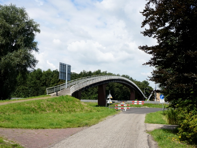 DSC09009a17brug