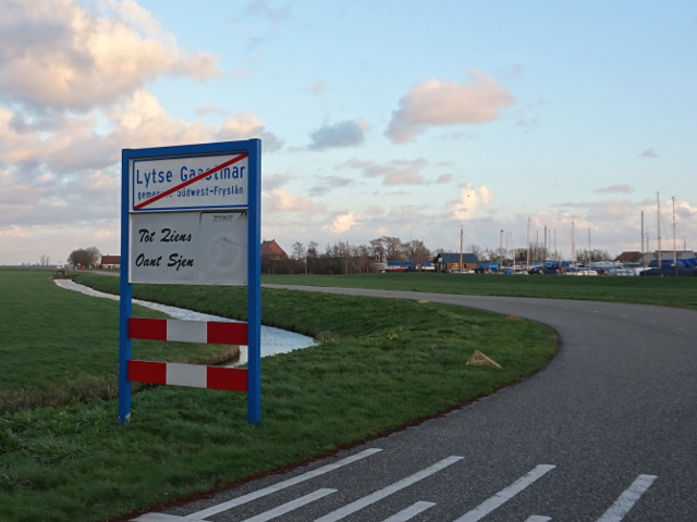 DSC00574lytsegaastmar_e