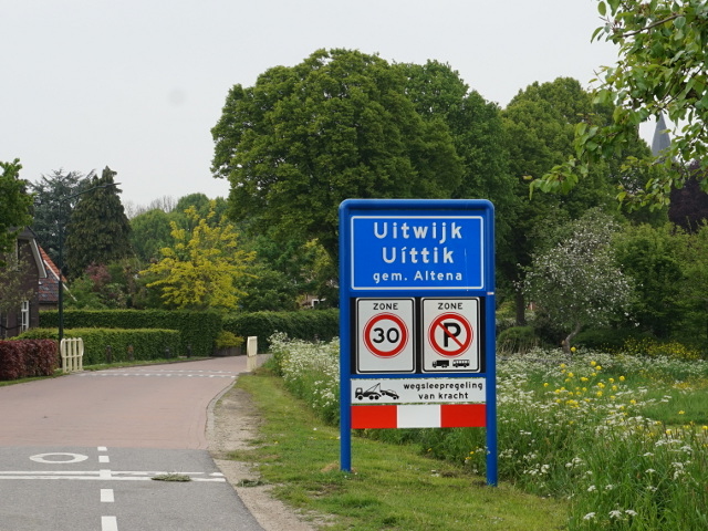 DSC01748uitwijk_b