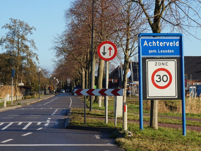 DSC00313achterveld_b