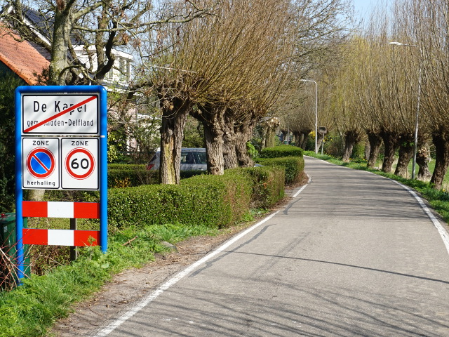DSC03278dekapel_e