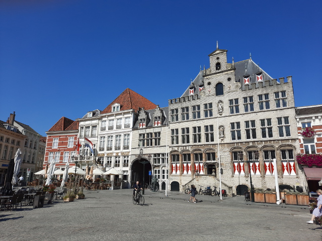 20210908_131519bergenopzoom_z