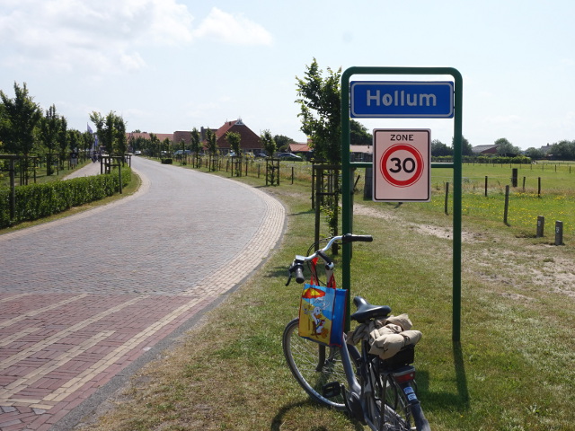 DSC01050hollum_b