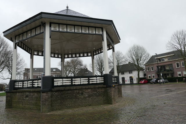 P1000346brummen_z
