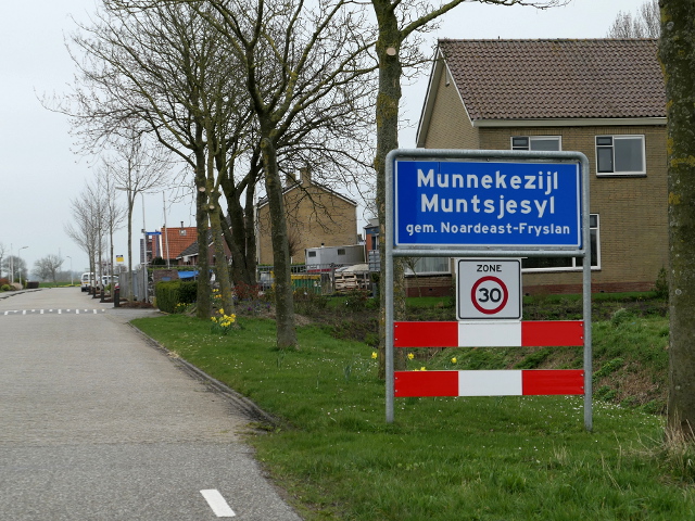 P1000806munnekezijlnwbord_b
