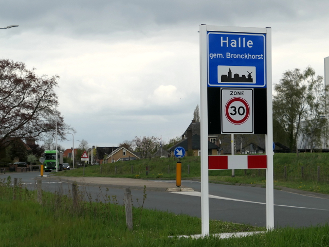 P1020693halle_bb